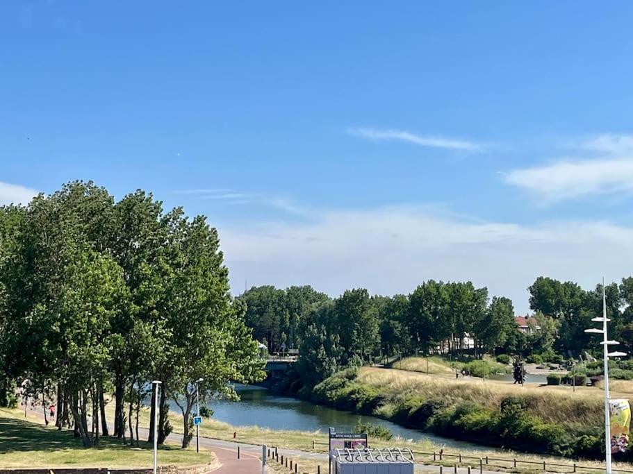 Le Designer Avec Vue Apartment Dunkirk Exterior photo
